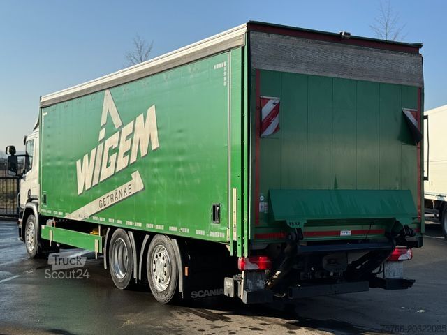 LKW mit Getränkeaufbau SCANIA P 320 / LBW / 2 x AHK / LENKACHSE / 18 PAL