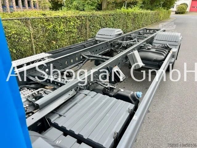 Chassis med førerhus Mercedes-Benz Atego 1318 4x2/Euro 6/Schaltung/Klima/1218