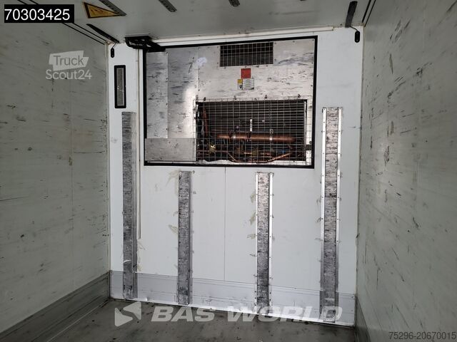 Kyld/fryst transport Schmitz SCB*S3B TUV 06/26 Tailgate Bi-Temp Lifting Axle...