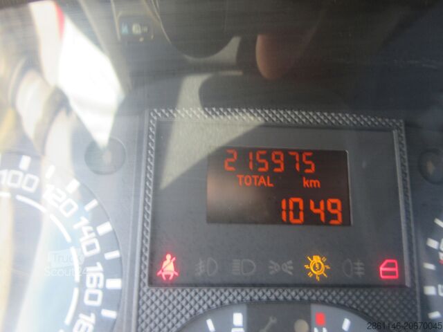 Lastbil med kran och tippflak IVECO DAILY 65C18