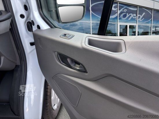 Skåpbil FORD TRANSIT 350 L2 TREND