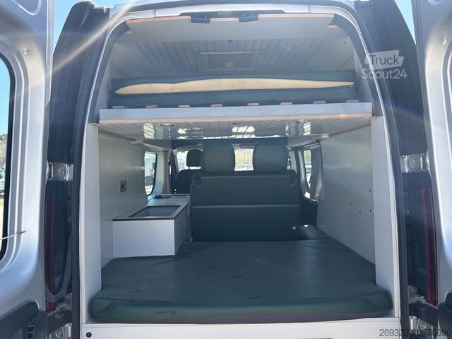 Husvagn/husbils Fiat Talento Camper | 2 Posti Letto | Cucina