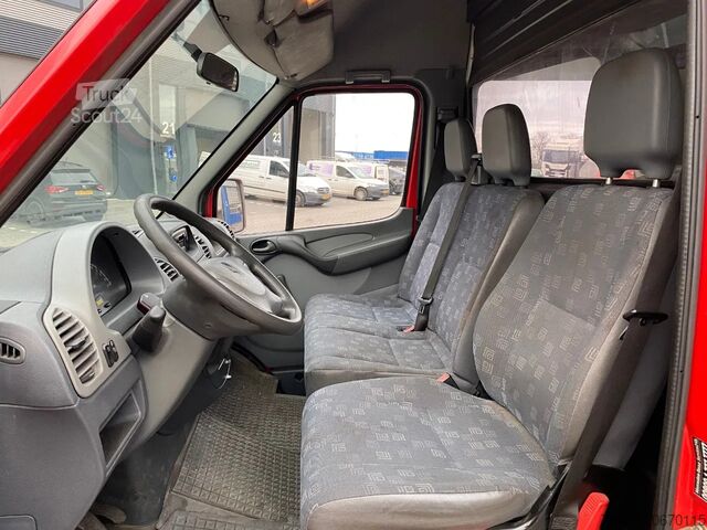 Skåpbil Mercedes-Benz Sprinter 311 CDI-D