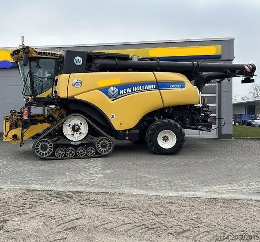 Зерноуборочный комбайн New Holland CR 10.90