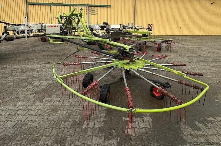 Rastrillo henificador CLAAS Liner 4000