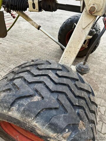 Rastrillo henificador CLAAS Liner 4000