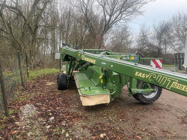 Çim biçme makinesi Krone EasyCut 6210 CV