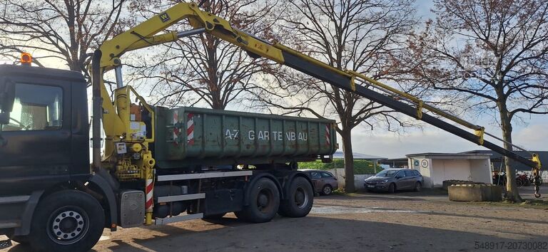 Самоскид з краном-маніпулятором Mercedes-Benz 3335