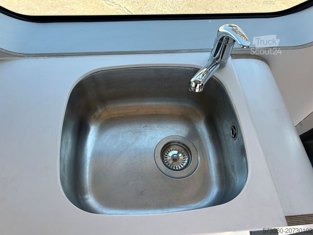 Van kamper / samochód kempingowy Renault Trafic Camper | 2 Schlafplätze Küche | Reisefertig