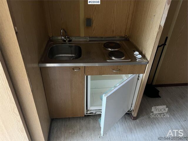 Máquina de construcción  20 fot container m/ wc, dusj, vask, varmtvannsbere