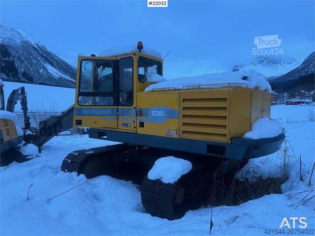 Koparka gąsienicowa Åkerman EC200 excavator with 2 buckets. SEE VIDEO.