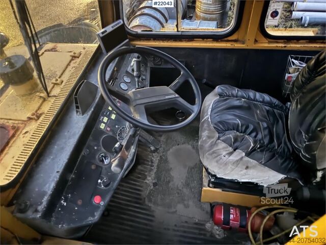 Dumper Volvo 861 6x6 Dump Truck.