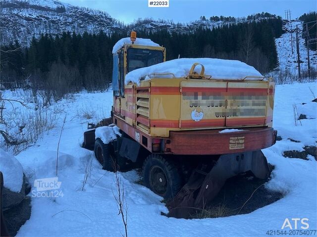 Koparka kołowa Åkerman H7M wheeled excavator with bucket