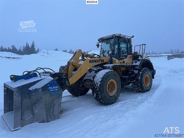 Wiellader Komatsu WA380-7 wheel loader w/ bucket, scale, summer and