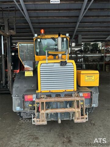 Wiellader Lundberg 6200LSE wheel loader with snow blower, bucket and