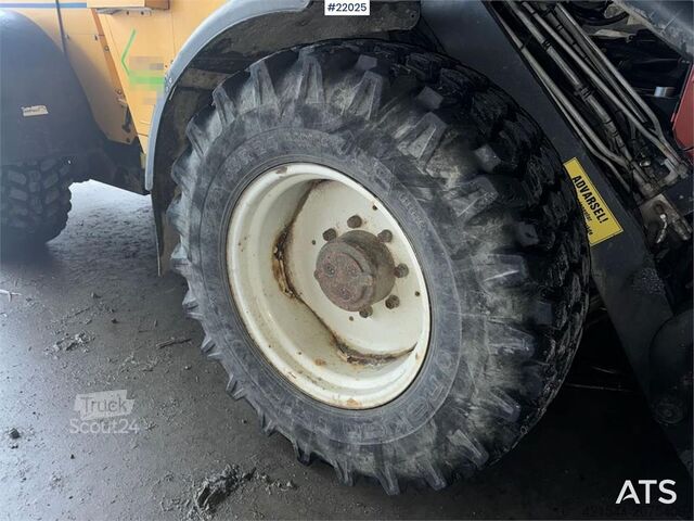 Wiellader Lundberg 6200LSE wheel loader with snow blower, bucket and