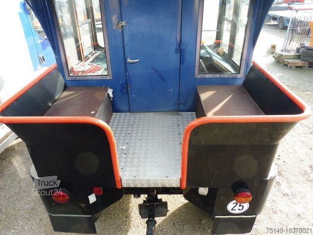 Bestelwagen Cordes Zugmaschine (Lokomotive) Personenanhänger