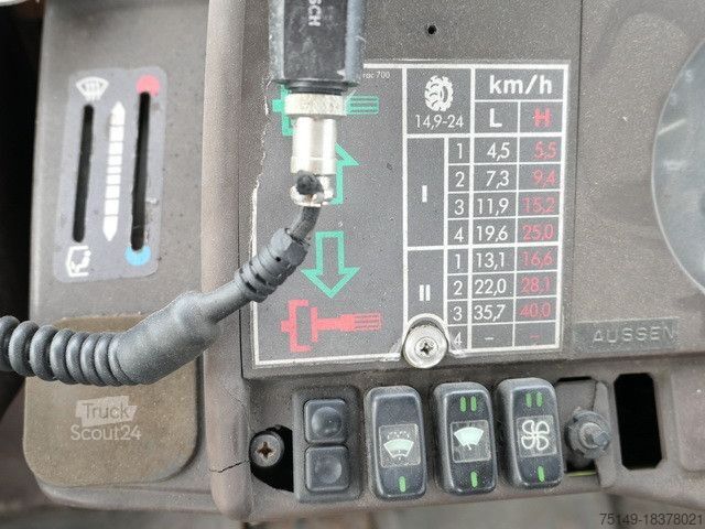 Bestelwagen Cordes Zugmaschine (Lokomotive) Personenanhänger