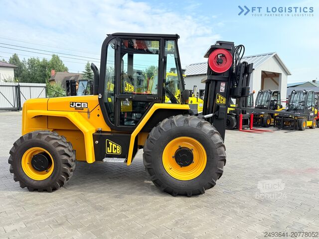 Carrello elevatore fuoristrada JCB 940 / TRIPLEX 4500 / FREE-LIFT NEW TIRES