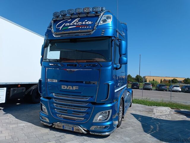 Traktör Daf XF 530 FT