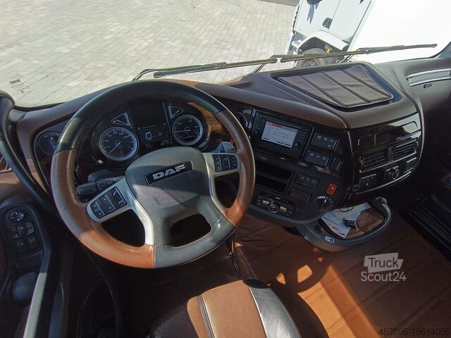 Traktör Daf XF 530 FT
