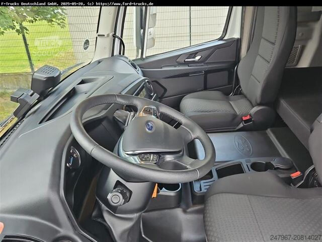 Nákladní vůz na nebezpečné materiály Ford F-Line 450, GGVS, Hydraulik