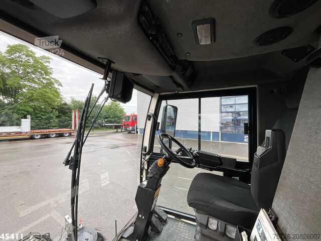 Spazzatrice stradale Schmidt Cleango 500 Compact Euro 6 with 3-rd brush