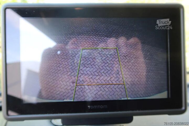 Box body Volvo FE Bak+Klep Dhollanida 2.000 kg