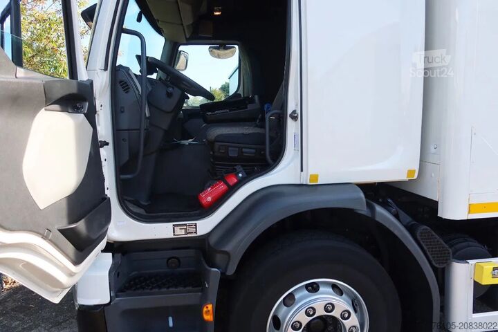 Box body Volvo FE Bak+Klep Dhollanida 2.000 kg