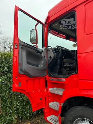 Gevaarlijke stoffen DAF XF 450 FT ADR