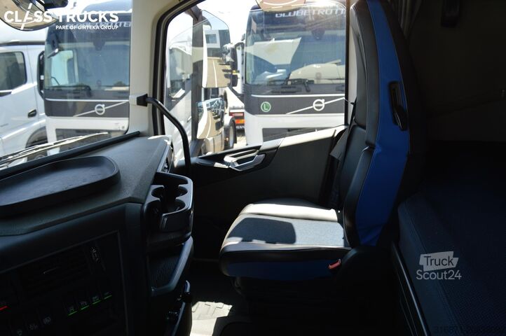 Trattore stradale standard VOLVO FH 460 Globetrotter XL i-Save