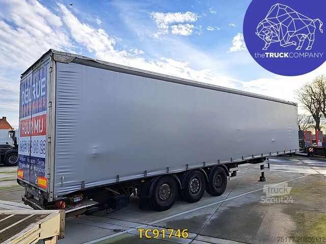 Sliding tarpaulins Schwarzmüller 