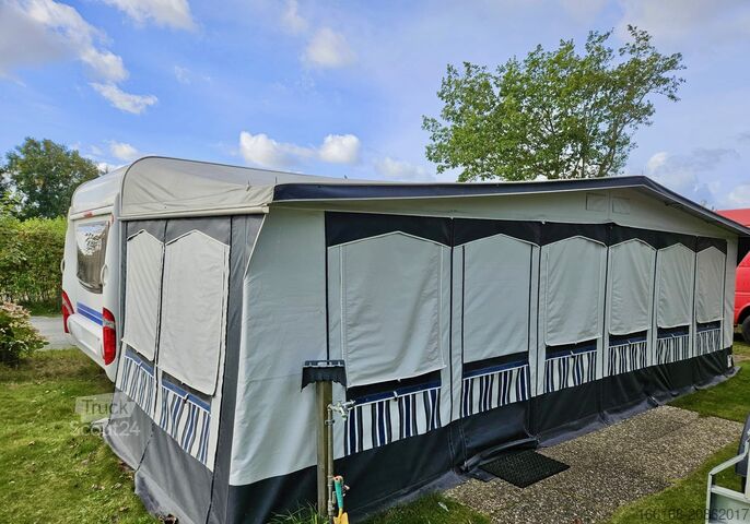 Bivalnik Hobby Prestige 720