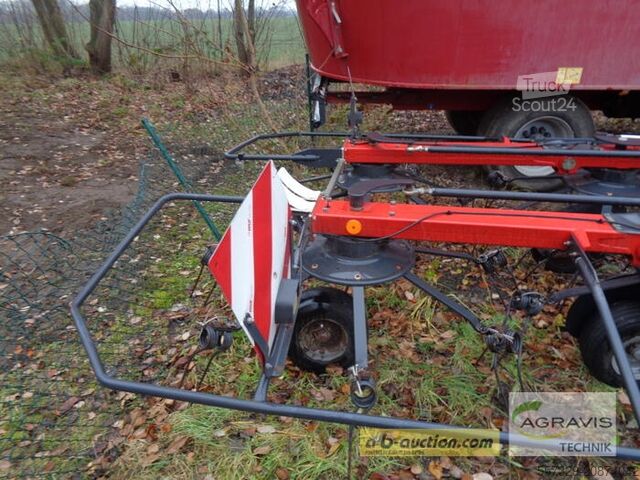 Tecnologia de feno Kverneland 6913