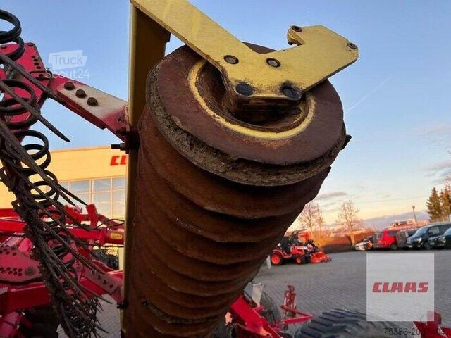 Grapă Pöttinger TERRADISC 6000T PÖTTINGER SCHE