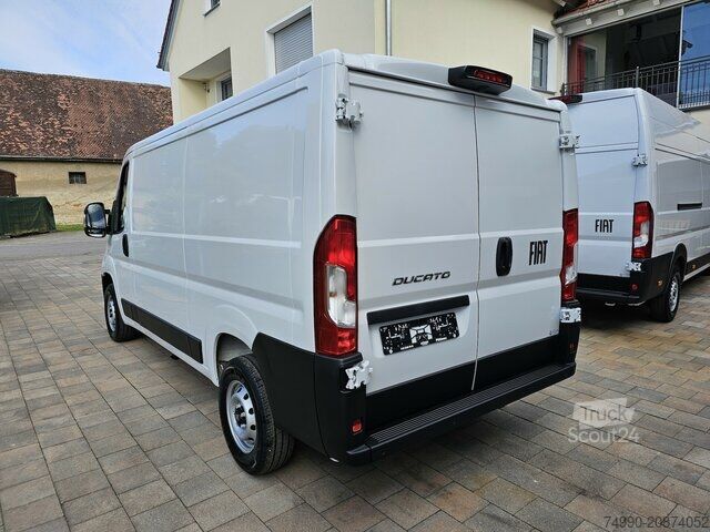 Furgone personalizzato Fiat Ducato 120 L2H1 Visibility Kamera 260° Türen