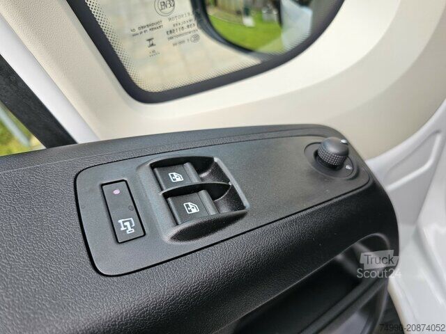 Furgone personalizzato Fiat Ducato 120 L2H1 Visibility Kamera 260° Türen