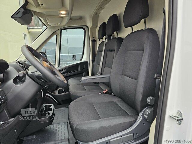 Furgone personalizzato Fiat Ducato 120 L2H1 Visibility Kamera 260° Türen