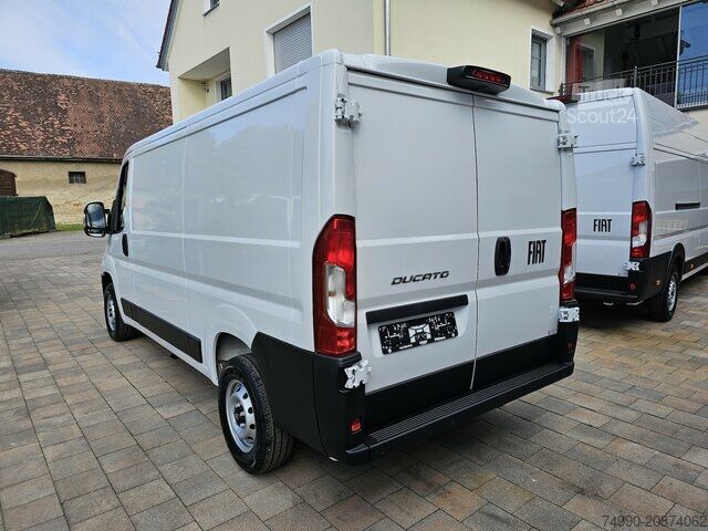 Furgone personalizzato Fiat Ducato 120 L2H1 Visibility Kamera 260° Türen