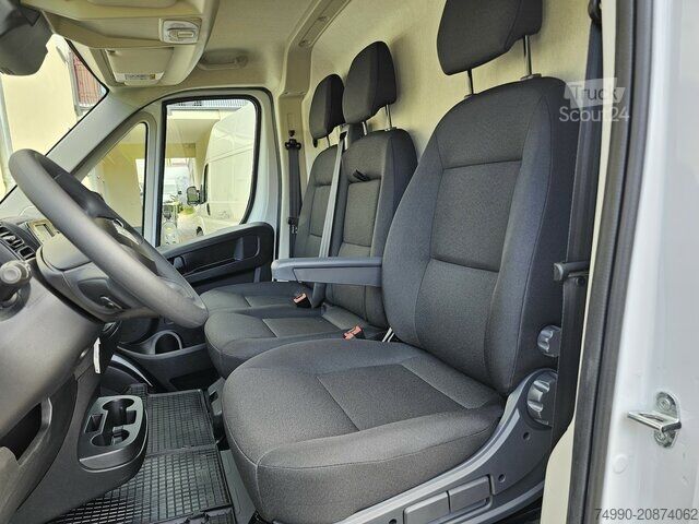 Furgone personalizzato Fiat Ducato 120 L2H1 Visibility Kamera 260° Türen