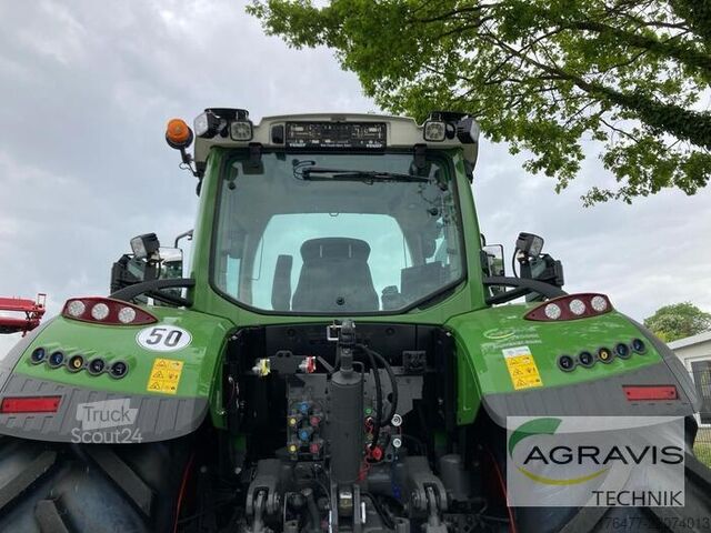 Traktor Fendt 724 VARIO GEN-6