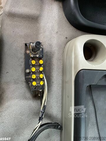 Portal arm system DAF FAN 85 CF 410 Hyvalift 18 Ton portaalarmsysteem