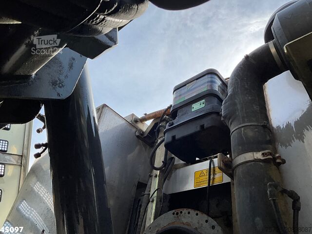 Silniční zametač Ravo 540 Euro 6 with 3-rd brush