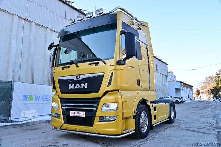 Standart çekici ünitesi MAN TGX18.640  XXL Retarder Alufelgen 2 Tanks