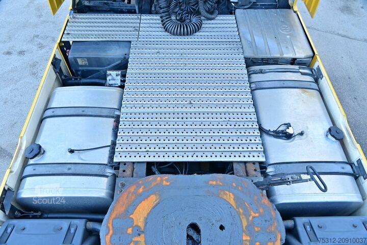 Standart çekici ünitesi MAN TGX18.640  XXL Retarder Alufelgen 2 Tanks