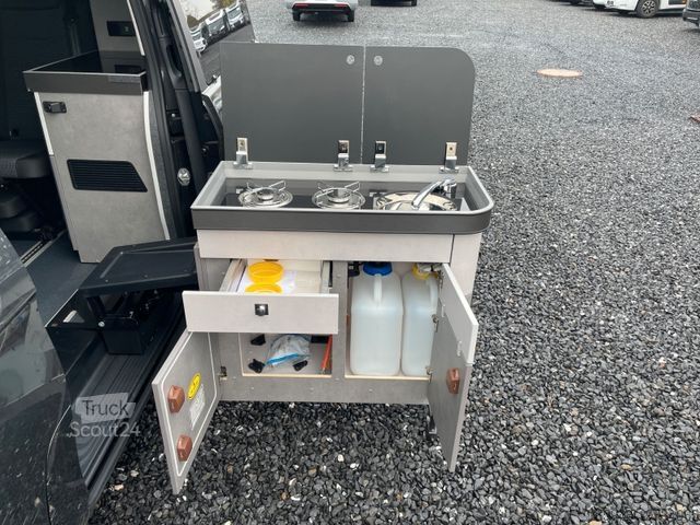 Kemperis PÖSSL CampSTAR **ALLRAD**V-Klasse*Assistenten*