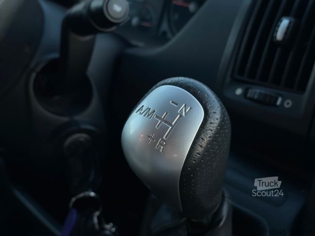 Teilintegriertes Wohnmobil BÜRSTNER NEXXO T 569 | Automatik | Skyroof | Sat-TV | RFK