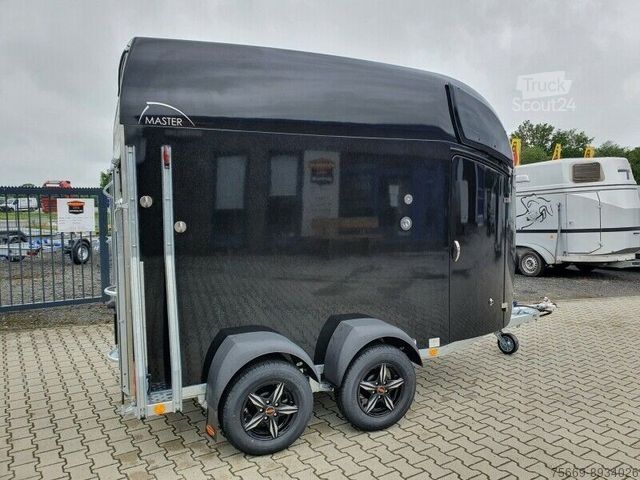 Ρυμουλκούμενο μεταφοράς αλόγων BÖCKMANN Master -WCF- (21)