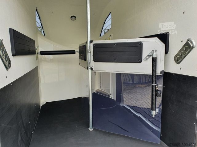 Ρυμουλκούμενο μεταφοράς αλόγων BÖCKMANN Master -WCF- (21)