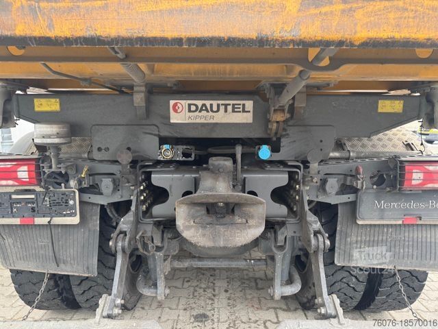 Τρίπλευρο ανατρεπόμενο φορτηγό MERCEDES-BENZ Arocs 5 2651 K 6x4 Bordmatik Klima Navi Kühlbox